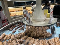 -HOT CRUSH趁热集合·现烤面包(环球港店)