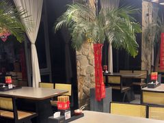 -陈熹公民族美食文化餐厅(中华广场店)