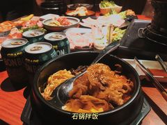 -山之屋炭火烧肉·生啤畅饮(大朗万科中央公园店)