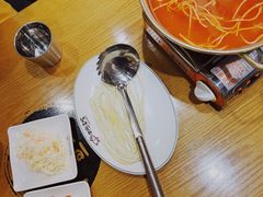 豆芽汤煮面-Myth猪蹄(明洞店)