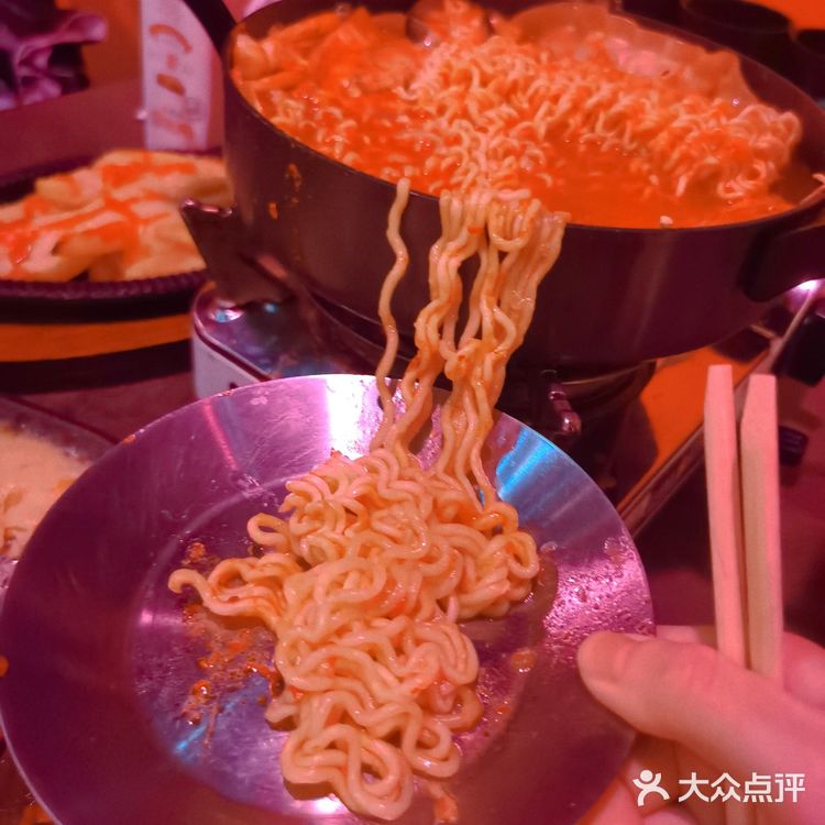 沈阳探店|POCHA HANDS UP!