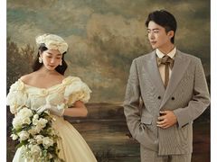 -经典婚纱摄影美学馆·私人定制