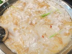 -老来福·非遗酸汤兔(凯旋路店)