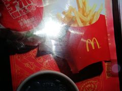 -麦当劳(乳山路店)