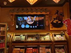 -云海肴·汽锅鸡·云南菜(天山百盛优客店)