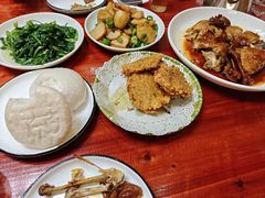-芦茨金富饭庄·25年老字号·专做稻草鸡