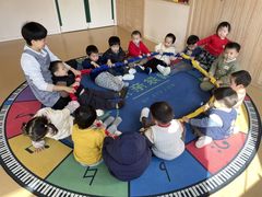 -亲亲袋鼠托育早教·思维专注力·棕熊英语(鼓楼恒力城店)