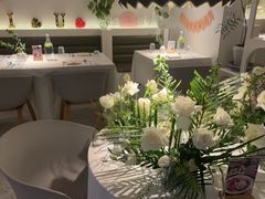 -春树下·树屋花房西餐厅(罍街AS1980店)