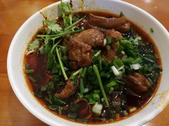 -呼啦面馆·头牌豌杂面(爱琴海店)