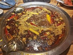 -王婆乔鲜鱼自助火锅(蜀汉路店)