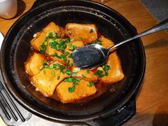砂锅豆腐-费大厨辣椒炒肉(万家丽一店)