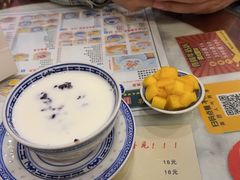 -广信牛奶甜品世家(台东店)