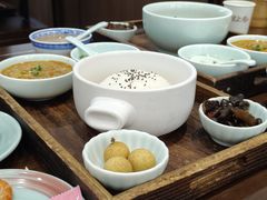 -蟹上黄·蟹黄面·江南糖水(人民广场店)