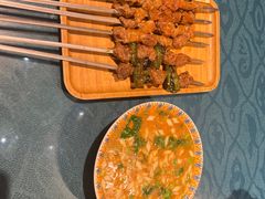 -乡村馕坑肉·烧烤·新疆菜·本地人更爱吃(阿勒泰首店)