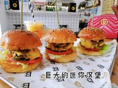 -BossMan美式汉堡&精酿啤酒