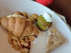 -上海龙之梦万丽酒店