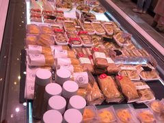 -巴黎贝甜(大宁国际商业广场店)
