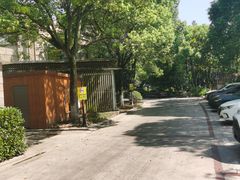 -南郊宾馆-停车场