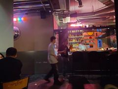 -TASTE ROOM Bar