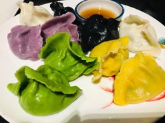 五味海鲜水饺拼盘-东莱馋房(陆家嘴店)