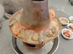 山海关特色浑锅-鑫渔港海鲜本地菜·山海关浑锅(东戴河店)