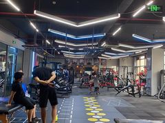 -豪思成DK健身私教连锁(凯乐国际店)