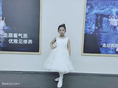 -潮童星少儿模特形体培训(郑州总校)