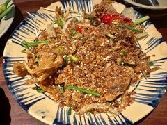 -Cuc Gach Quan Restaurant