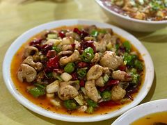 干煸肥肠-豆腐脑花