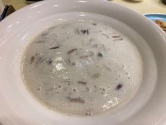 -雍景湾大酒楼(怡翠花园店)