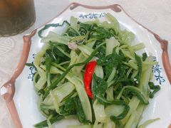 -标记美食新鲜猪杂(兴南大道店)
