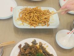 -英兰朝族饭店·英兰锅包肉(佳园路店)