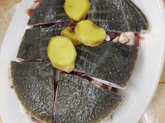 -广味炭炉鸡煲(宝业路分店)