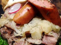 -HIGH FIVE哈福手工汉堡(桂林路店)