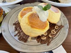 榛果巧克力奶油芝士舒芙蕾松饼-UPPER KITCHEN(延安路店)