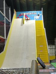 -失重星球乐园·蹦床馆(欢乐谷店)