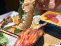 -枝魯枝魯自助料理