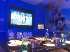 -唯爱KTV聚会餐厅(仙林东城汇店)