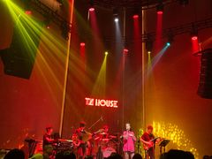 -TZ House音乐现场(来福士中心店)