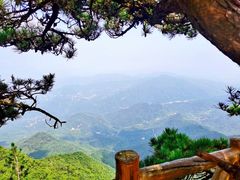 -罗田薄刀峰风景区