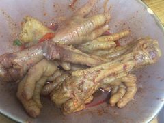 -二孃鸡爪爪(东郊记忆店)