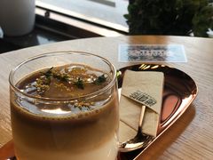 -ZING COFFEE 镜咖啡