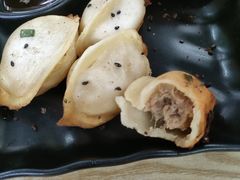 -香山胡记吴江路生煎(灵山路店)