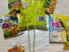 -来伊份(泰冯路店)