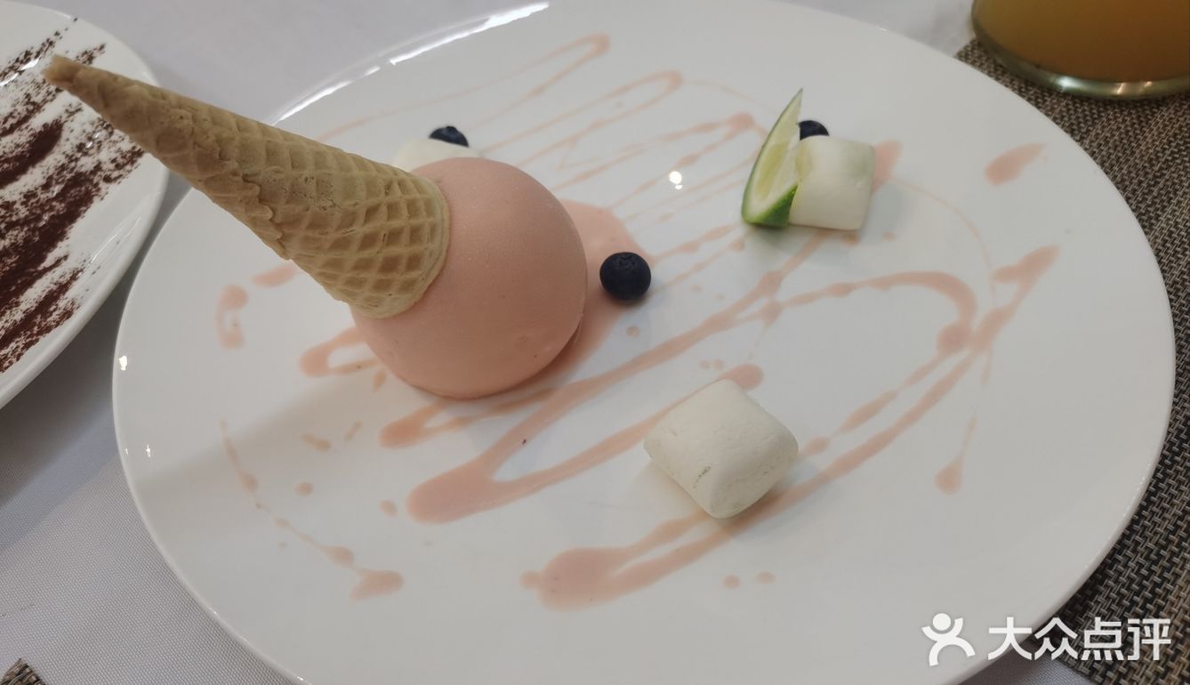 木芙甜点氛围餐厅，味觉与视觉的双重盛宴