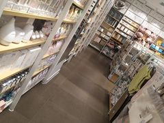 -名创优品(广东东莞东城万达2店)