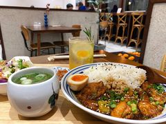 香橙照烧鸡腿饭-肥朵食堂(带梦胡同店)