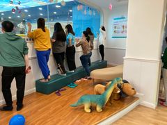 -龙格亲子游泳俱乐部(泊富中心)