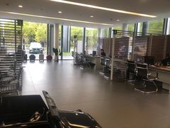 -上海可达汽车销售服务有限公司