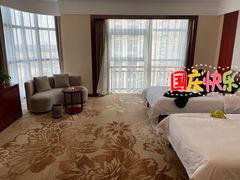 -兴芮温泉度假区